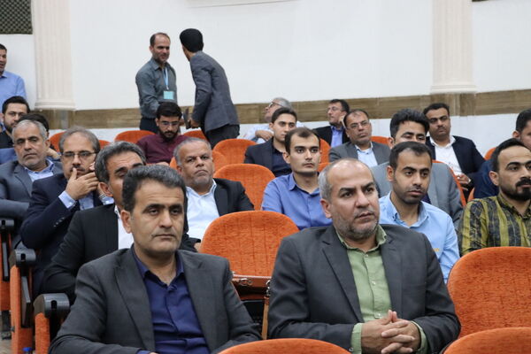 همایش تجلیل از معلمان نمونه استان بوشهر