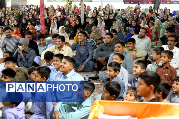 جشن کریم اهل بیت(ع) در روستای مزرعه شهید بهشتی 