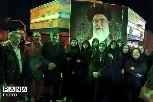 مراسم چهلمین روز شهادت دانش آموزان مدرسه شجره طیبه میناب در پردیس