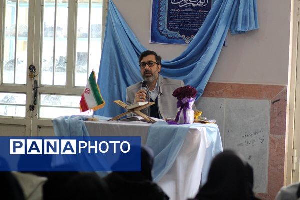 برگزاری کارگاه آسیب‌های اجتماعی در هنرستان ثمین 