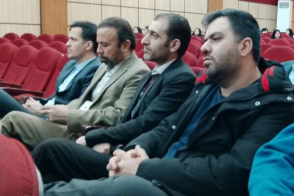 حضور مسئولان و فرهنگیان اداره کل آموزش و پرورش شهرستان‌های تهران در جشن ولادت حضرت مهدی(عج)