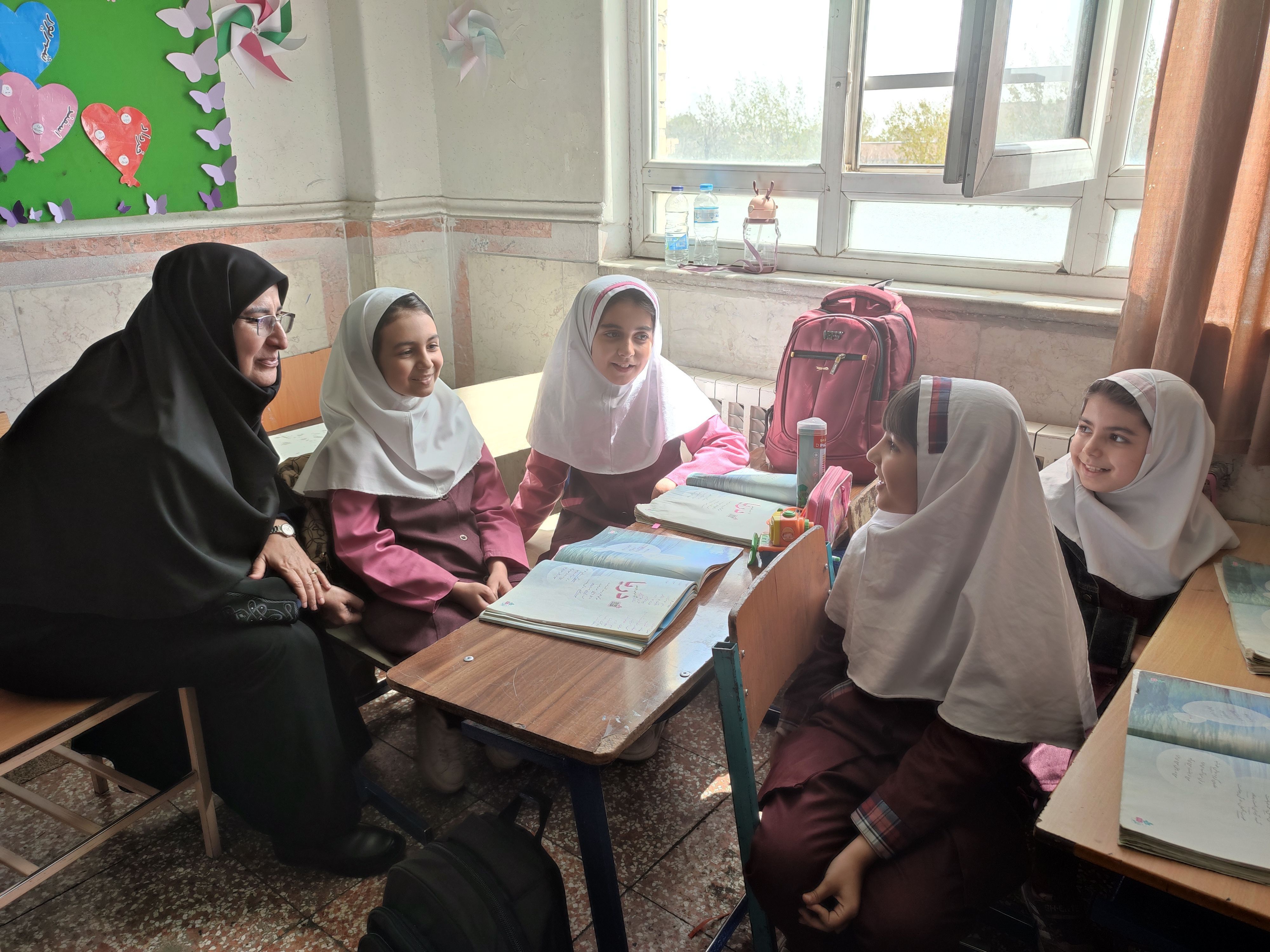 طرح «حامی» برای نجات دانش‌آموزانِ در حاشیه طراحی شده است/ ‌هیچ هدف‌گذاری اجباری برای اجرای نظام «دوری» در سطح کشور نداریم