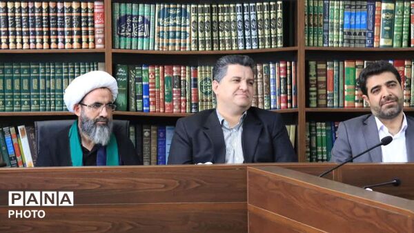 تجلیل از اعضای شوراهای اسلامی شهرستان فردیس