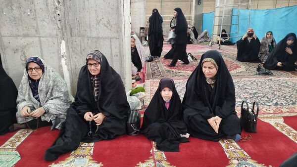 نمازجمعه عبادی و سیاسی هفته دوم بهمن ماه