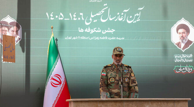 امیر جهانشاهی: مدارس ارتش در شهرهای مرزی توسعه می‌یابد