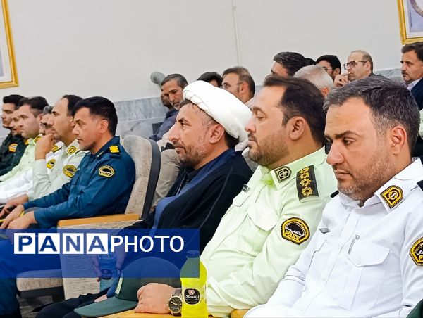  آیین و تکریم فرمانده نیروی انتظامی شهرستان خلیل آباد 