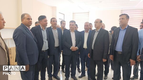 بهره‌برداری از پروژه‌های نهضت ملی مسکن و دو مدرسه ۱۲ کلاسه در سهند