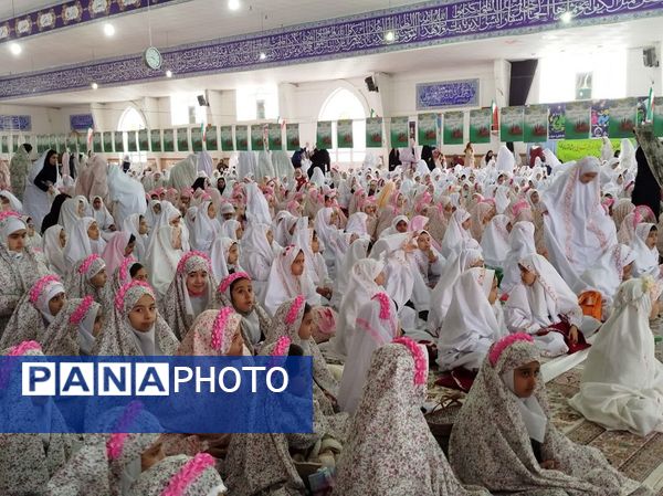 جشن تکلیف دانش‌آموزان دختر پایه سوم شیروان