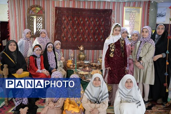 نقش بی‌بدیل مربیان تربیتی در شکوفایی نسل آینده در همایش منطقه ۵ تهران بازخوانی شد