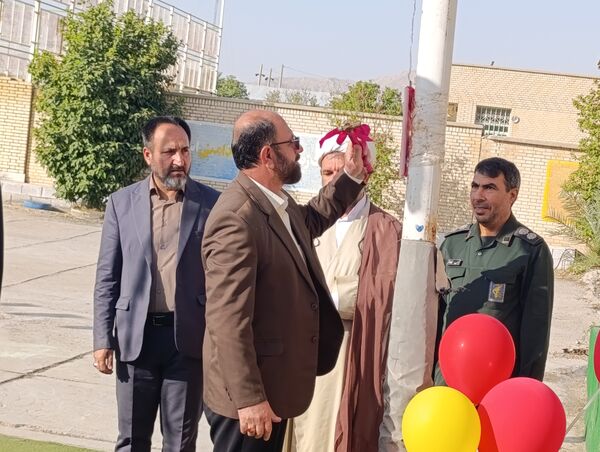 زنگ مهر در فراشبند به صدا در آمد