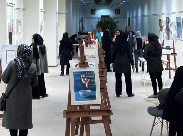 نمایشگاه پرسش مهر مدرسه قدسیه تبریز 