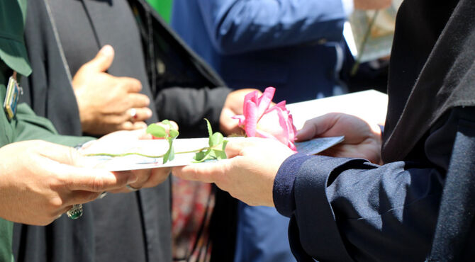 معلمان خسروشاه در مزار شهید اقتدار جنگ رمضان پیمان دوباره بستند