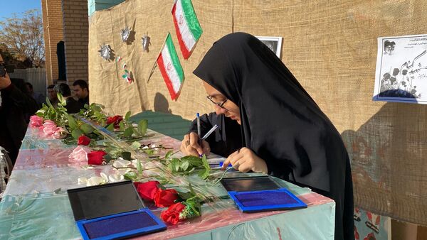مراسم استقبال از شهید گمنام در شهرستان مه‌ولات