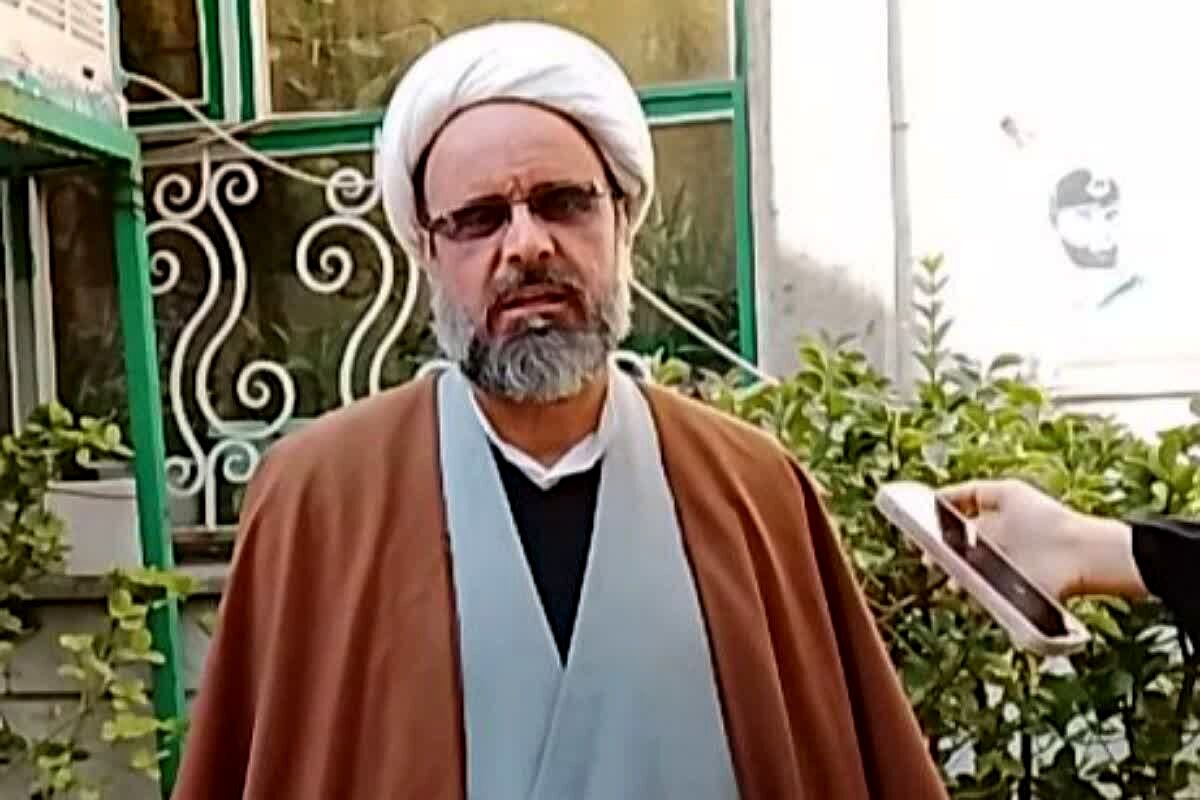 مراسم باشکوه اعتکاف دانش‌آموزی و بانوان در پنج مسجد شهر قیامدشت برگزار شد