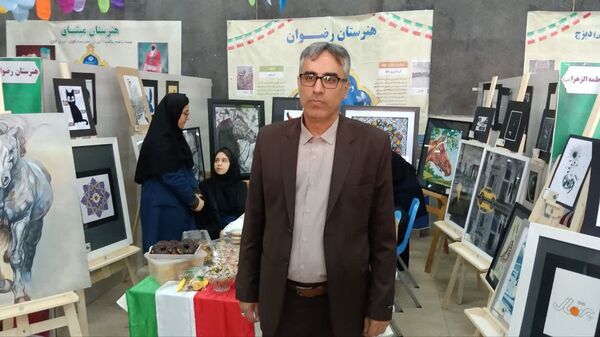 نمایشگاه دست‌سازه‌های هنرستان‌های ناحیه۲ زنجان