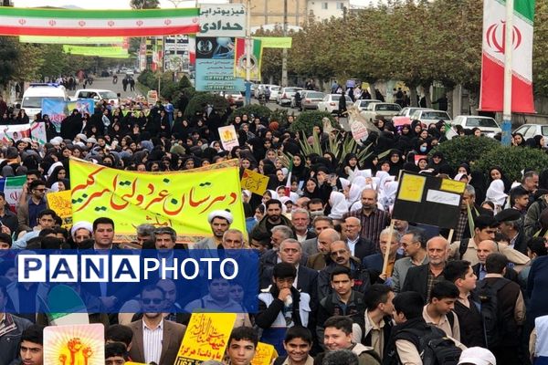 13 آبان و حضور حداکثری دانش‌آموزان املشی