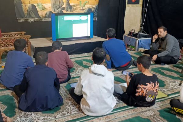 اعتکاف دانش‌آموزی در مساجد شیراز