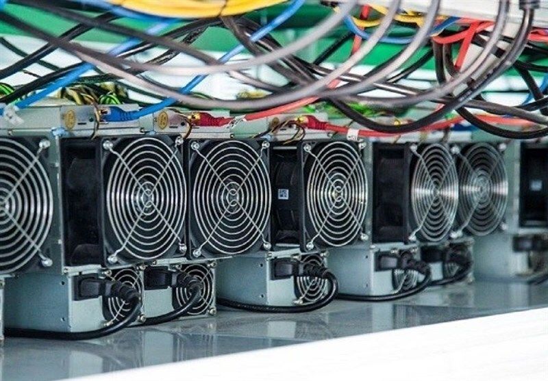 کشف ۵۰ دستگاه استخراج رمز ارز از یک مزرعه پرورش ماهی در سلطانیه