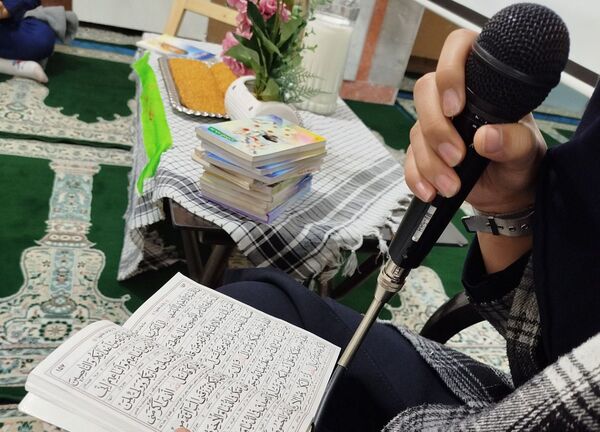 هیئت هفتگی در دبیرستان محمود اژدر افشار طرقبه