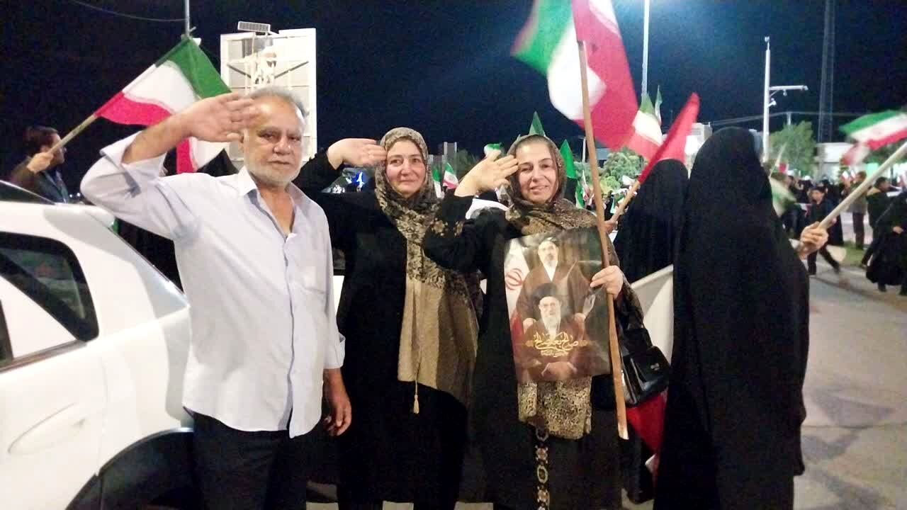 عرض ارادت به رهبر عزیز توسط مردم شهرستان تفت 