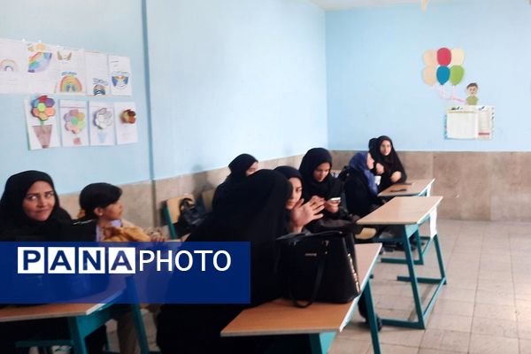  کارگاه آموزشی توانا در دبستان شهید دکتر چمران ناحیه دو شهرری 