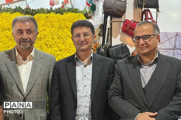بازنمایی ظرفیت‌های تولیدی و فرهنگی فیروزکوه در ششمین نمایشگاه بین‌المللی توانمندی‌های روستایی و عشایری