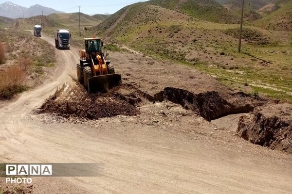 بهسازی جاده بار به بجنو به همت شهرداری بار