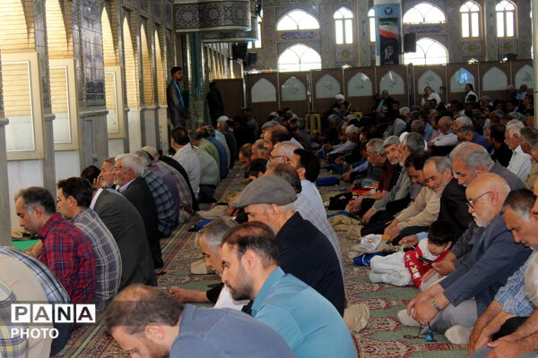 نماز جمعه این هفته با حضور مدیر کل آموز و پرورش 