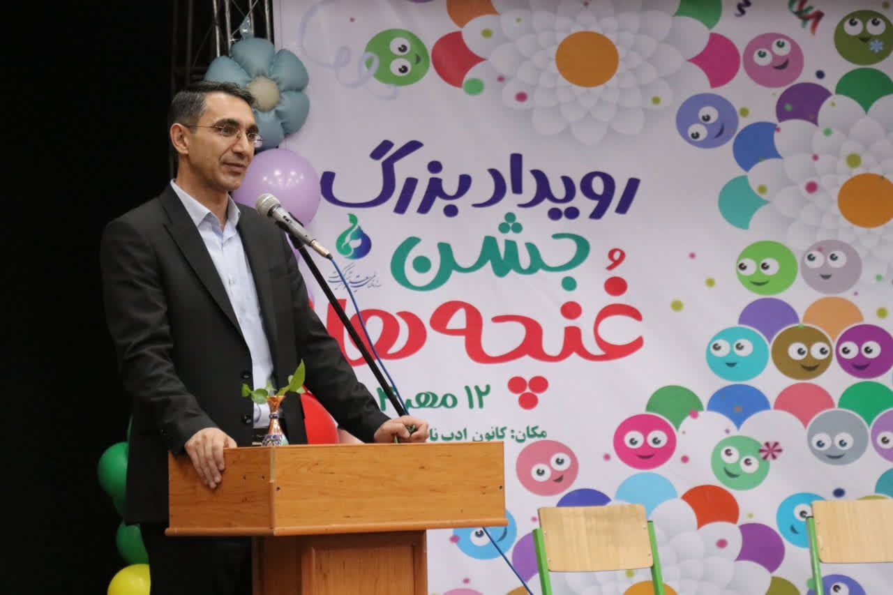 جشن «غنچه‌ها» در کانون ادب خرم‌آباد؛ آغاز مسیر مهارت‌آموزی 
