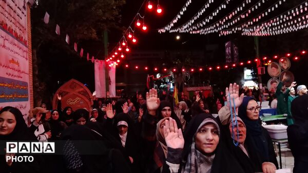 دویست و سی و دو شب از اجتماعات شبانه حسینیه امام خمینی نیشابور 