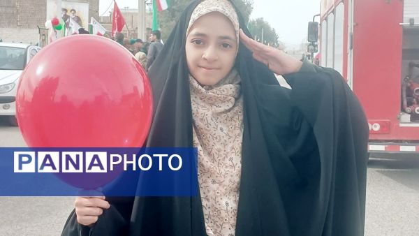 راهپیمایی 22 بهمن در روستای صرم قم