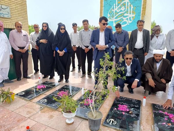 هفته دولت در جاسک؛ از تجلیل کادر درمان تا افتتاح مزرعه ۲۰ هکتاری میگو