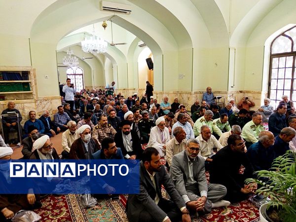 یک سال از نبود شهید جمهور میگذرد