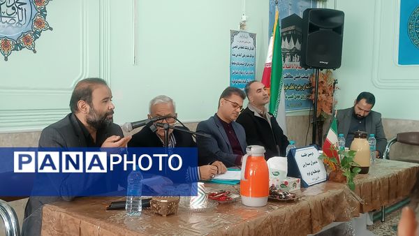 دومین جلسه مدیران متوسطه دوم نیشابور در دبیرستان ابوذر غفاری