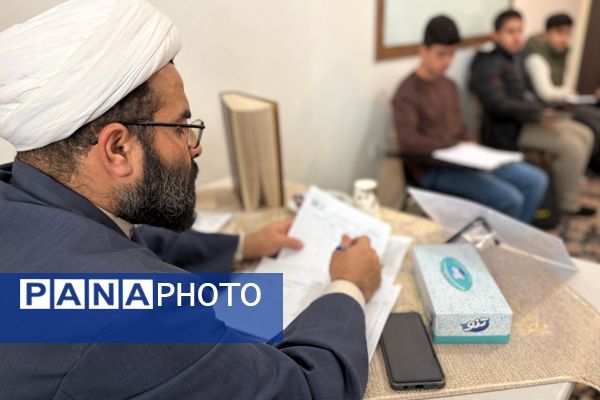 حوزه‌علمیه امام صادق(ع) میزبان پسران قرآنی اسلامشهر در مسابقات منطقه‌ای
