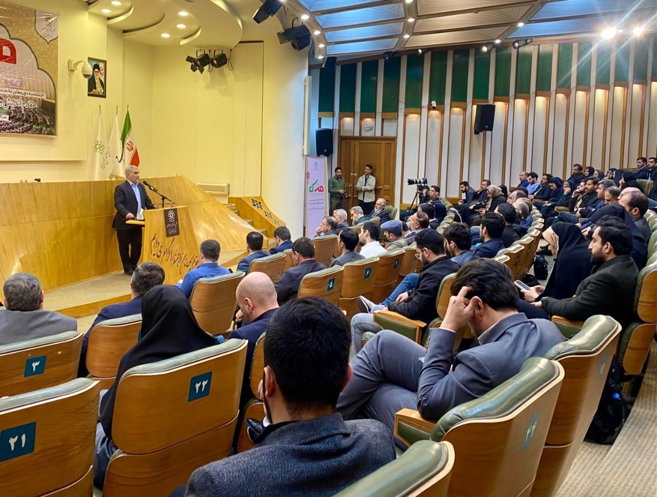 حکمرانی تخصصی یک هنر است 