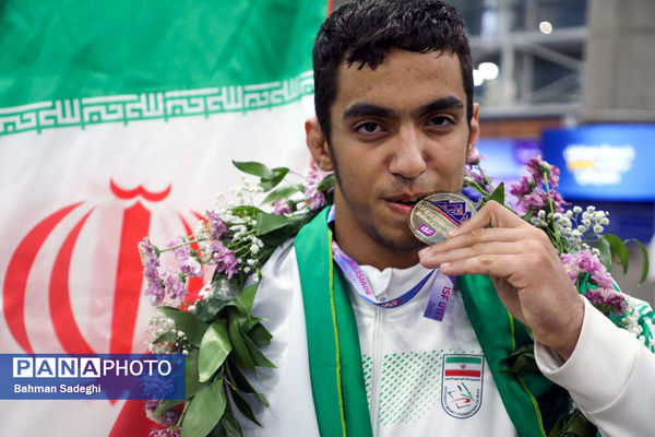 آیین استقبال از کاروان ورزشی دانش‌آموزی امید ایران از رقابت‌های ژیمنازیاد صربستان