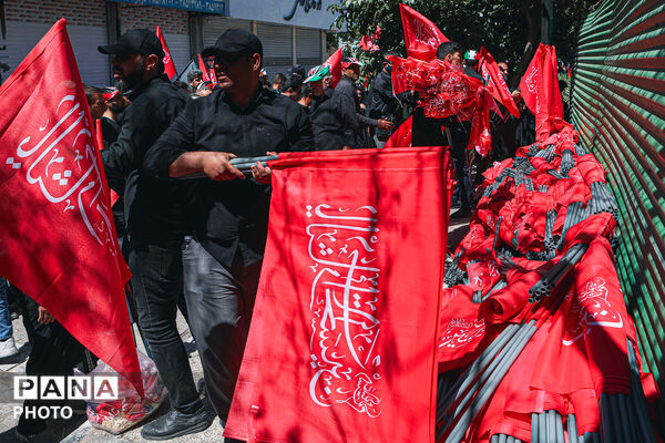 تشییع پیکر رهبر شهید انقلاب در مشهد مقدس-۲