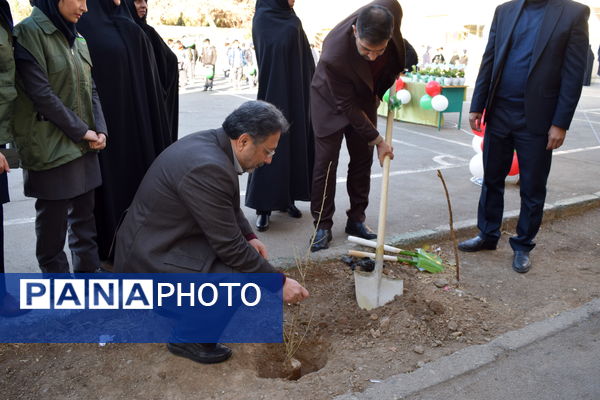 اجرای طرح شهید عنایت‌الله مرادی در آموزش و پرورش منطقه ۱۴