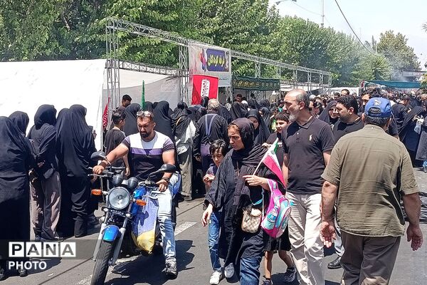  نگاهی به شکوه مراسم جاماندگان اربعین