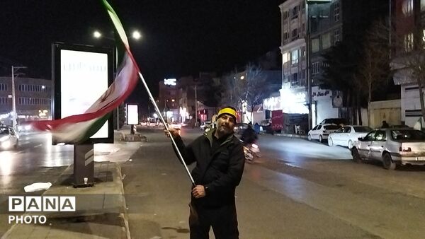 راهپیمایی ها در نیشابور همچنان ادامه دارد 