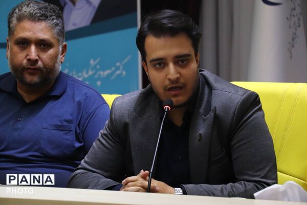 نشست خبری مدیرکل نوسازی، توسعه و تجهیز مدارس آذربایجان‌شرقی 