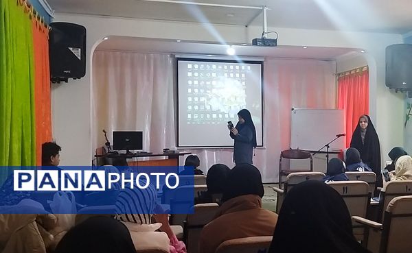 آخرین جلسه از کارگاه خبرنگاری پانا در نیشابور