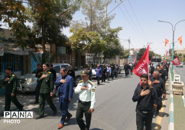 میدان جمهوری اسلامی شهرستان خاتم در سوگ امام حسن عسکری (ع)