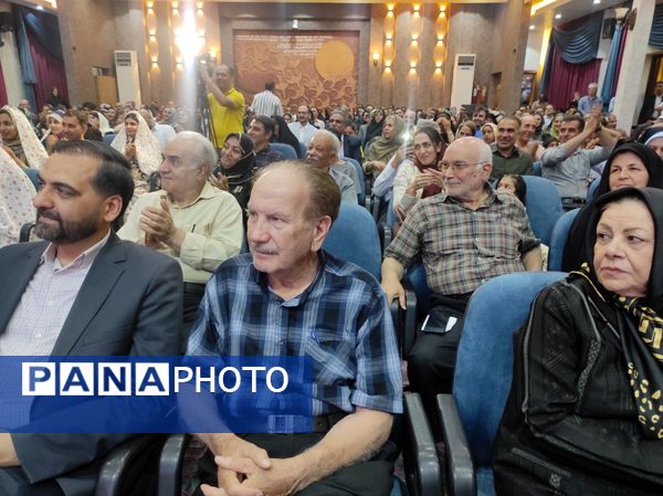 مراسم جشن ازدواج و اهدای ۱۱۰ جهیزیه به نوعروسان اصفهانی