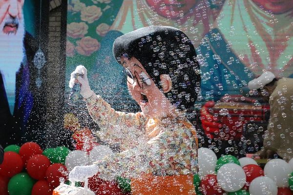 جشن فرشته‌ها، جشن بندگی 