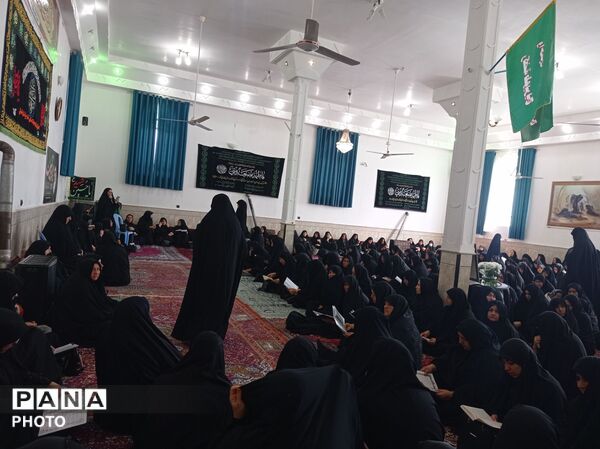 حضور پرشور و پر رنگ فرهنگیان جاجرم  در عزای رهبر شهید 