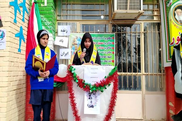 گلبانگ زنگ چهل و هفتمین پیروزی انقلاب اسلامی در مدرسه شهید مجید دهنوی 