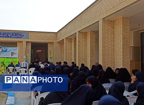 زنگ دانایی و عدالت آموزشی در مدارس رودان نواخته شد