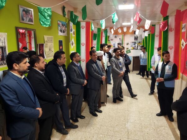 افتتاح مدرسه انقلاب با حضور مسئولین استانی و شهرستانی در تربت حیدریه 